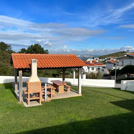 Villa With Views Over The Atlantic Ocean And Swimming Pool Famalicão 外观 照片