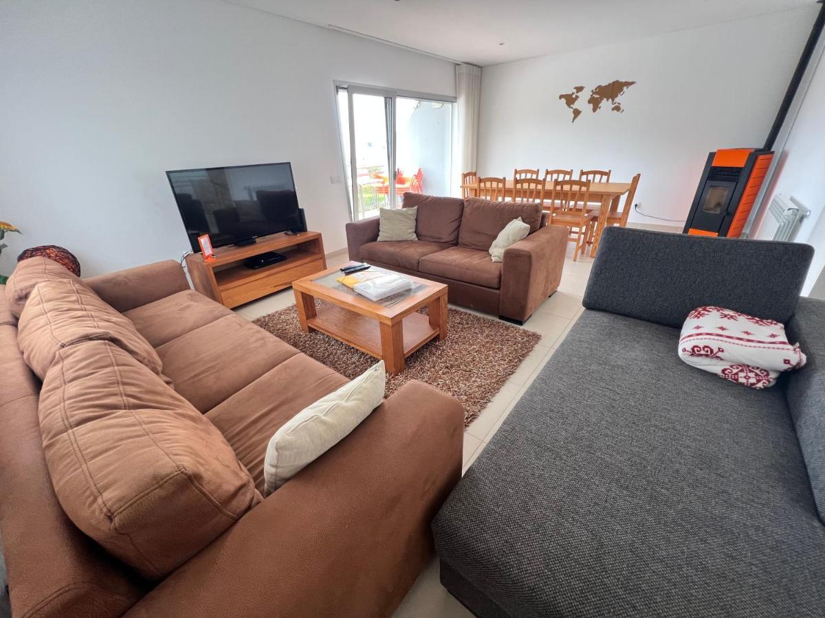 Villa With Views Over The Atlantic Ocean And Swimming Pool Famalicão 外观 照片