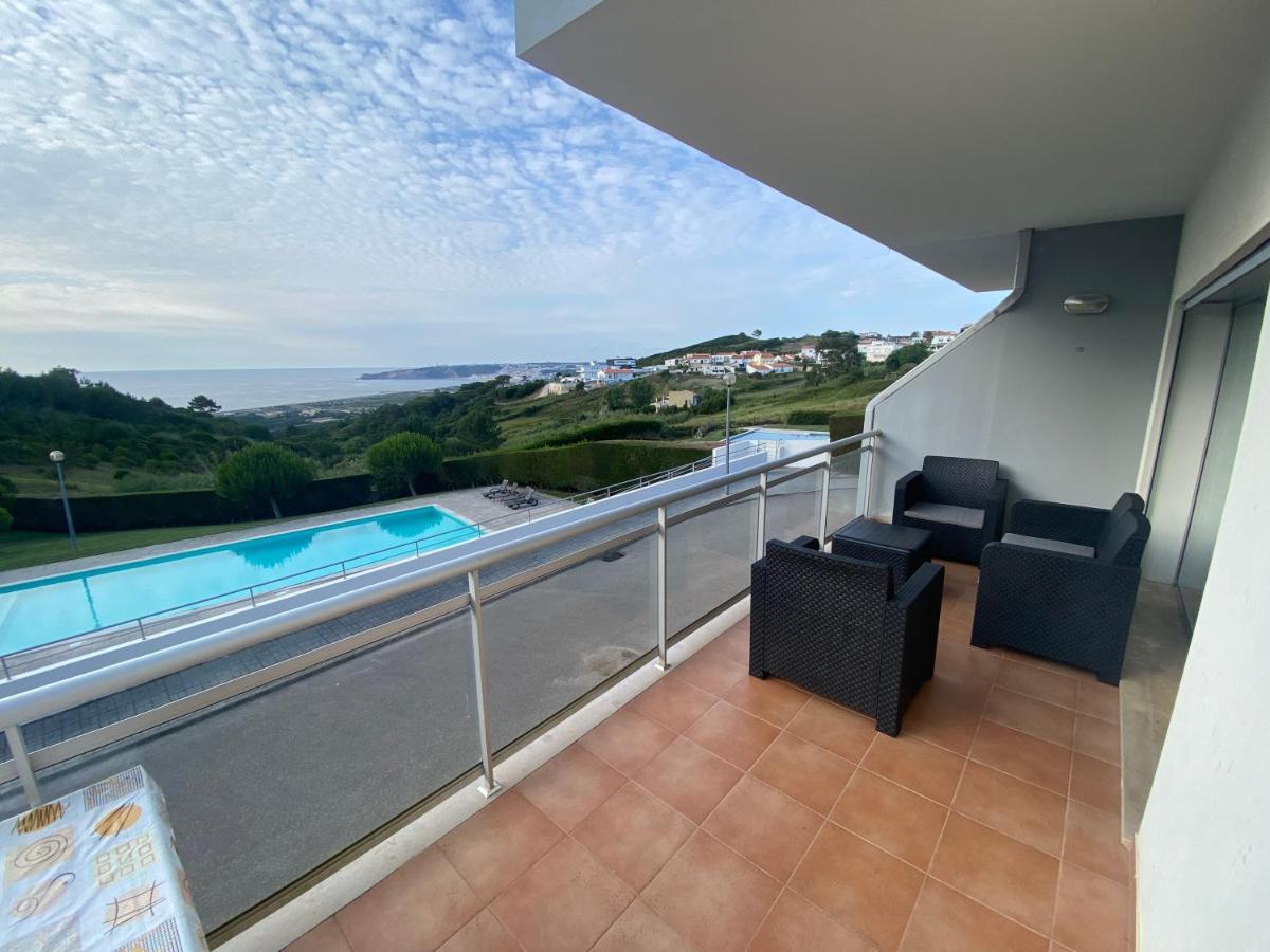 Villa With Views Over The Atlantic Ocean And Swimming Pool Famalicão 外观 照片
